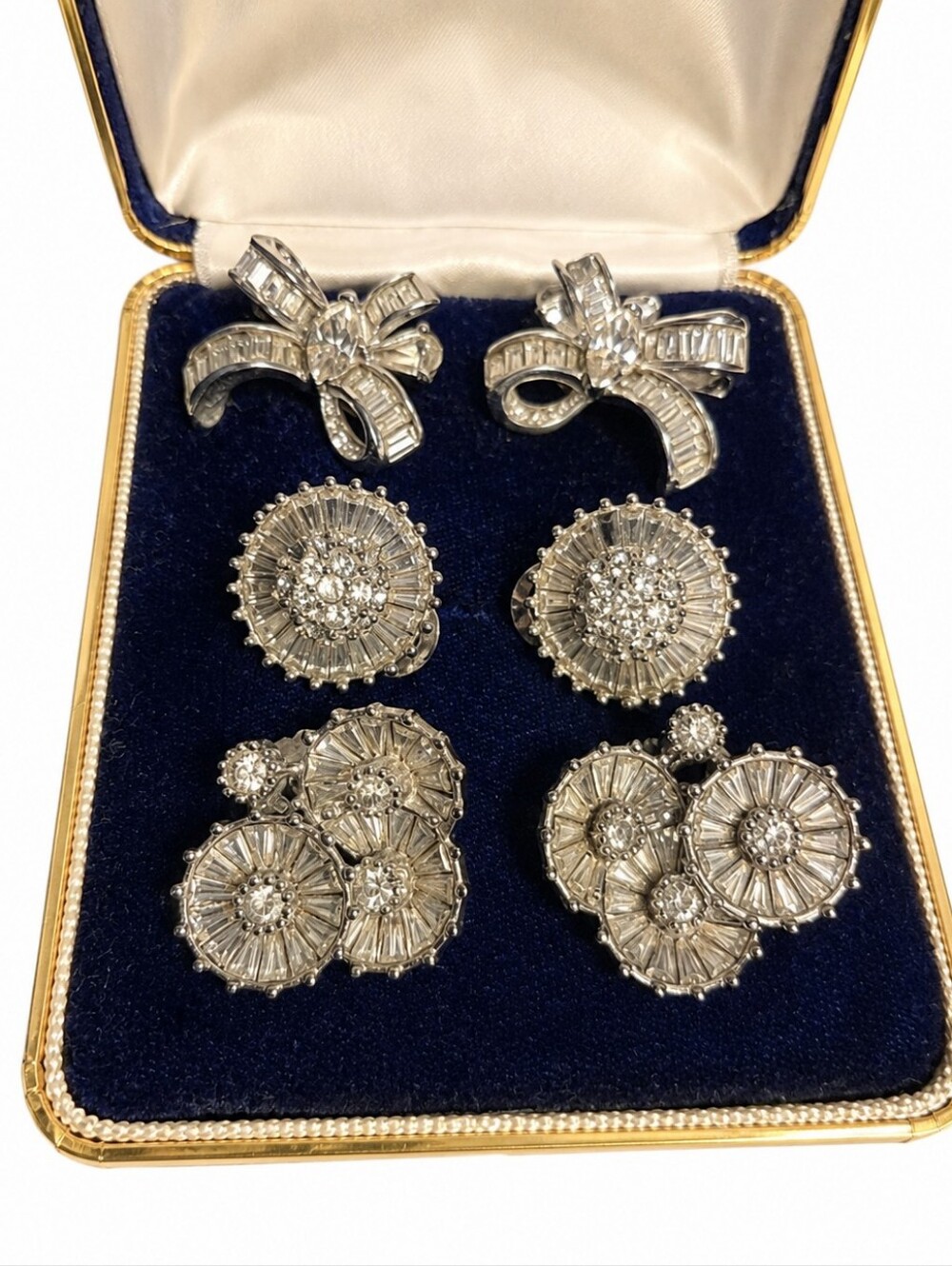 Vintage Pennino Rhinestone Jewelry Lot – 3 Pairs Earrings & Bracelet – Signed –